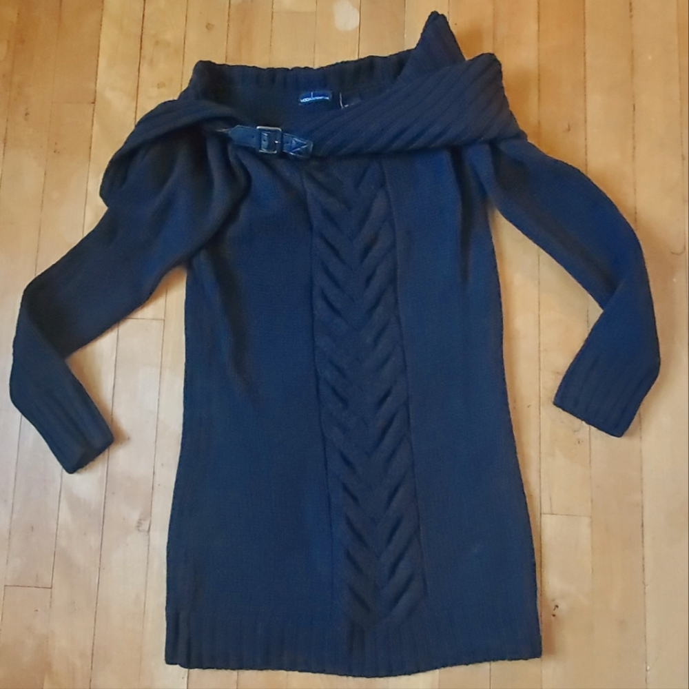 Moda International Cable Knit Tunic Sweater